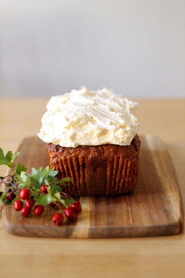 Spiced Autumn Apple Cake with Maple Frosting Recipe